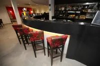 Ramada by Wyndham Wakefield - Quầy Bar