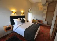 SY-la Terrasse Hotels in Chevroches
