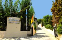Sylvia Hotel Crete - Homestays