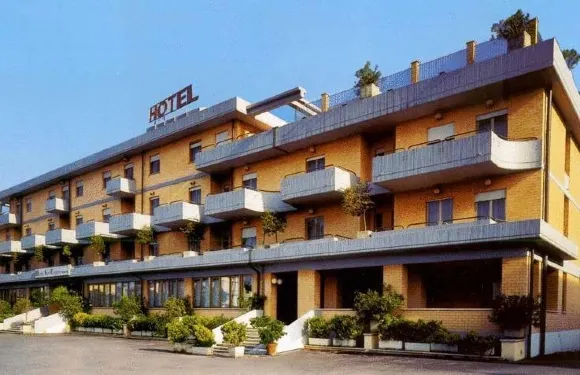 聖可利斯皮諾酒店