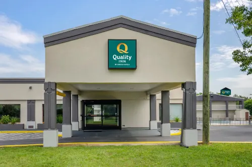 Quality Inn Verona - Staunton North Hotels in Beverley Manor