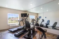 Cobblestone Hotel & Suites - Alpine - Gym