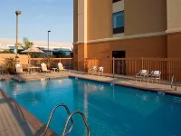Hampton Inn & Suites Clovis-Airport North - 수영장