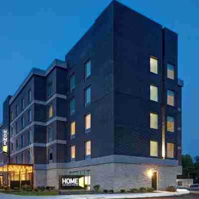 Home2 Suites by Hilton Carmel Indianapolis Hotel Exterior