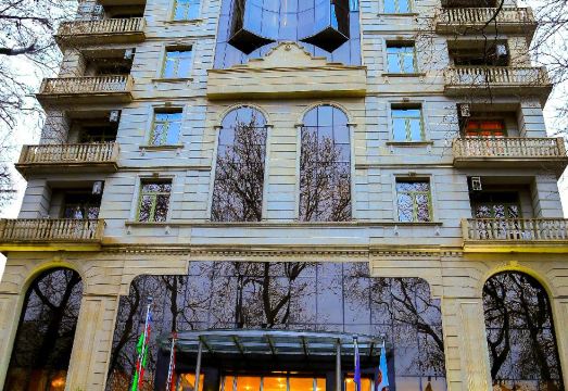 1. 센트럴 파크 호..