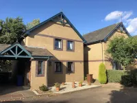 New Super 2Bd Flat Near Dalkeith Town Centre Hotels near Newbattle Abbey