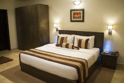 Atlantic Hotels and Suites Hoteles cerca de FESTAC TOWN Water Plant