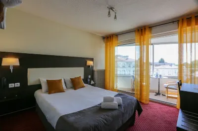 Brit Hotel Bleu Nuit Hotels in Chaniers