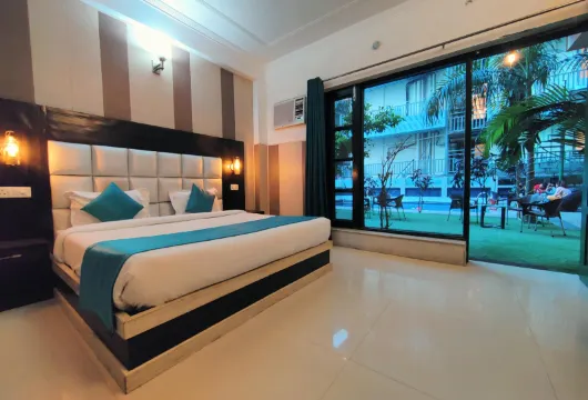 里斯柯西酒店 - RFH