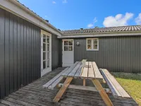 "Marja" - 1.3km from the Sea