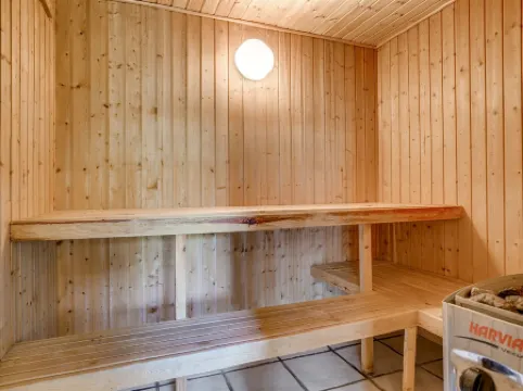 "Nilson" - 1.4km from the Sea