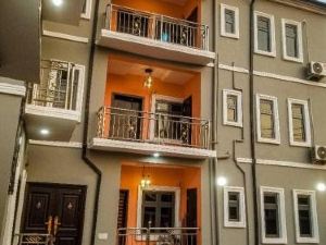 Remarkable 2-Bed Apartment in Asaba