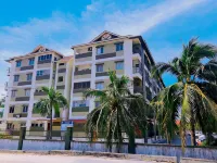 101 Sky Mirror Homestay Hotels near kampung Kuantan