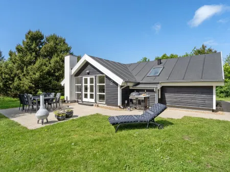 "Matthis" - 500m to the Fjord