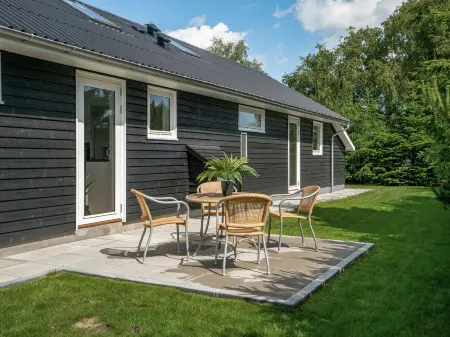 "Cholena" - 700m from the Sea