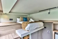 The Harri 209 Hotels in District 6