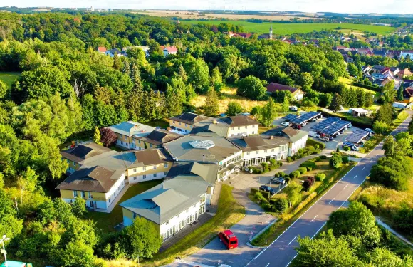 阿馬迪厄斯中庭酒店