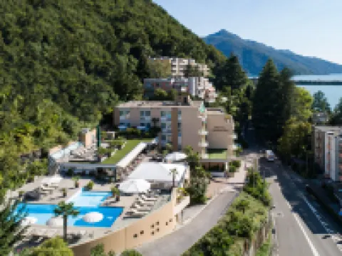 Hotel Campione Ξενοδοχεία στην πόλη Bissone