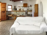 S'Almunia Hotels near Valle Trufa