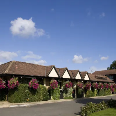 Premier Inn Northampton West (Harpole) Hotels near Northampton Services M1