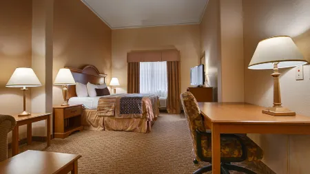 Best Western Plus New Caney Inn  Suites