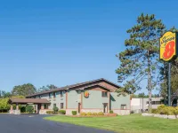 Super 8 by Wyndham Baxter/Brainerd Area Hotels in Baxter