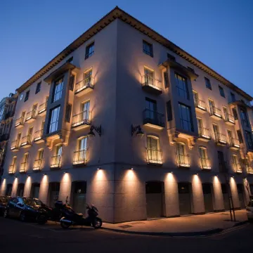 Nexus Valladolid Suites & Hotel Отели в г. Кампинья дель Писуэрга