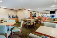 La Quinta Inn by Wyndham Detroit Southgate - breakfast