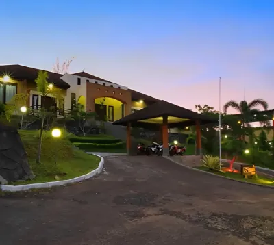 Villa Bukit Mas Singkawang Hotels in 