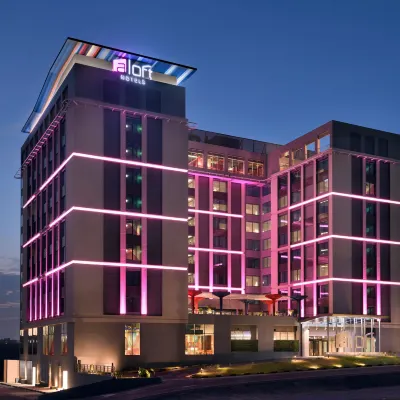 Aloft Muscat Hotels near Muscat Airport