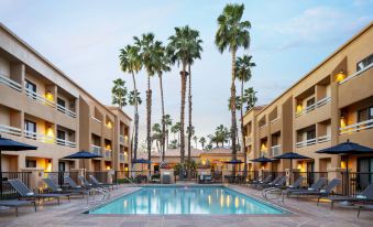 Courtyard Palm Springs