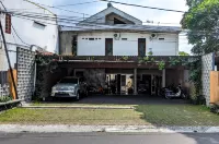 Pulosari Living Hotels near Java Store's