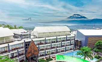 Griya Persada Convention Hotel & Resort