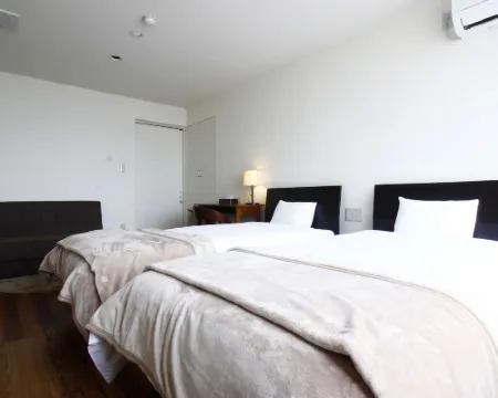 Sasaya Hotels in Kami