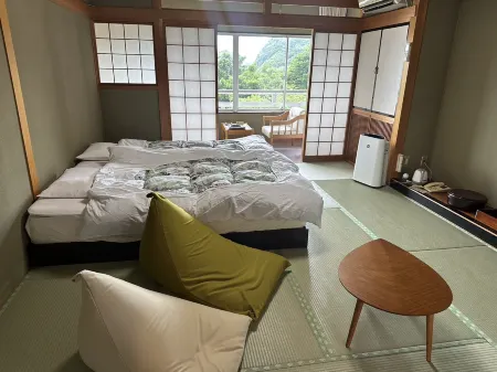 Nakamuraya Отели рядом с достопримечательностью «Tōshijima»