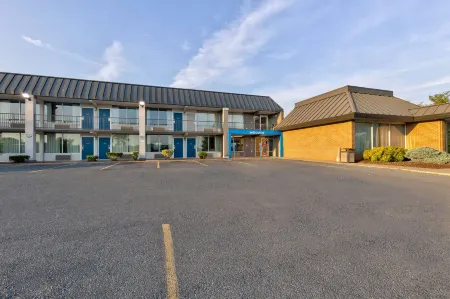 Motel 6 Mount Jackson, VA - Shenandoah