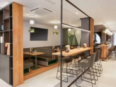 H+  ホテル フランクフルト エッシュボルン エッシュボルンのホテル