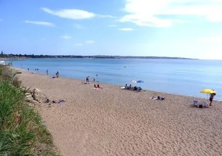 Apartment in Villa - Air Conditioned - Wi-fi - Near the Sea