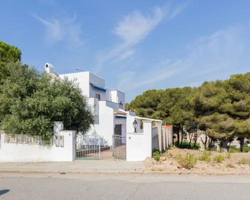 Llimona Hotels in Creixell