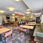 Country Inn & Suites by Radisson, Dearborn, MI Hotels in Dearborn