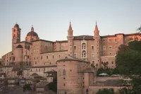 Antico Furlo Hotel berhampiran Castello medievale di Montalfoglio