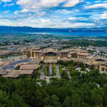 Hilton Dali Resort & Spa