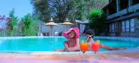 Liesak Resort - Pools