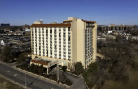 Embassy Suites by Hilton Kansas City Plaza Hotels in Kansas City