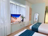 Zibo White Moonlight Homestay (Badaju The Mixc) - พร้อมระเบียง