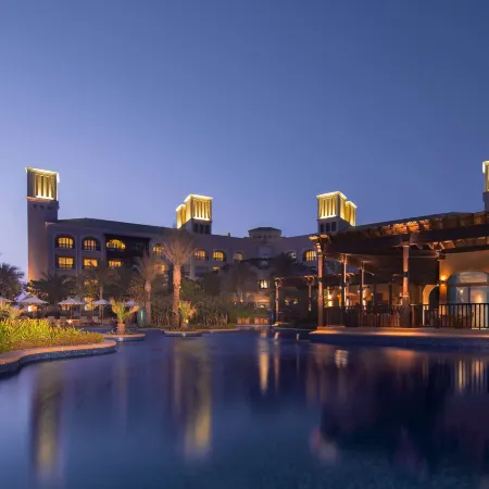Anantara Desert Islands Resort & Spa