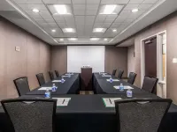 SpringHill Suites Phoenix Glendale Sports & Entertainment District Hotels near Camelback Ranch