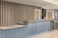 Hampton by Hilton Rochdale - parking