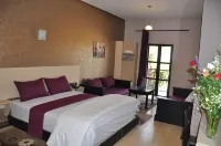 Hotel Inou Hotels in Awrir