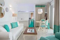 Colours of Mykonos Luxury Residences & Suites - breakfast